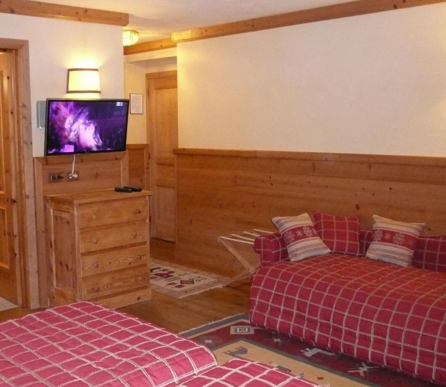 Hotel Mignon Breuil-Cervinia Pokoj fotografie