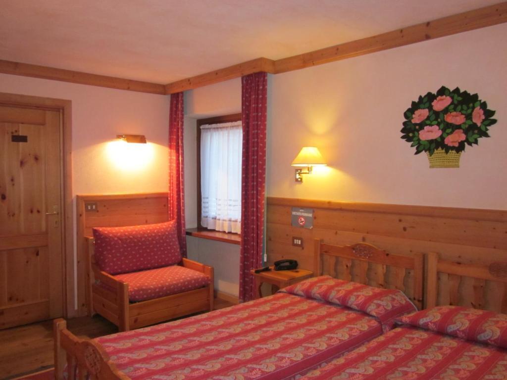 Hotel Mignon Breuil-Cervinia Pokoj fotografie